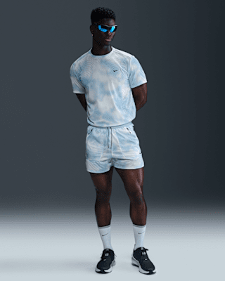 NIKE RUNNING DIVISION Ｓ size Amazon.com: Nike Dri-FIT Run Division Stride Men's 5